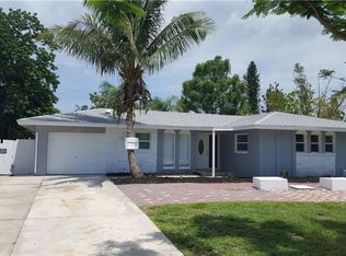 2090 44th St SW, Naples, FL 34116