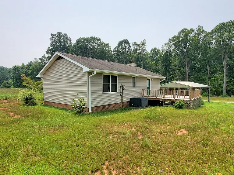 630 Anna Dr — Photo 6