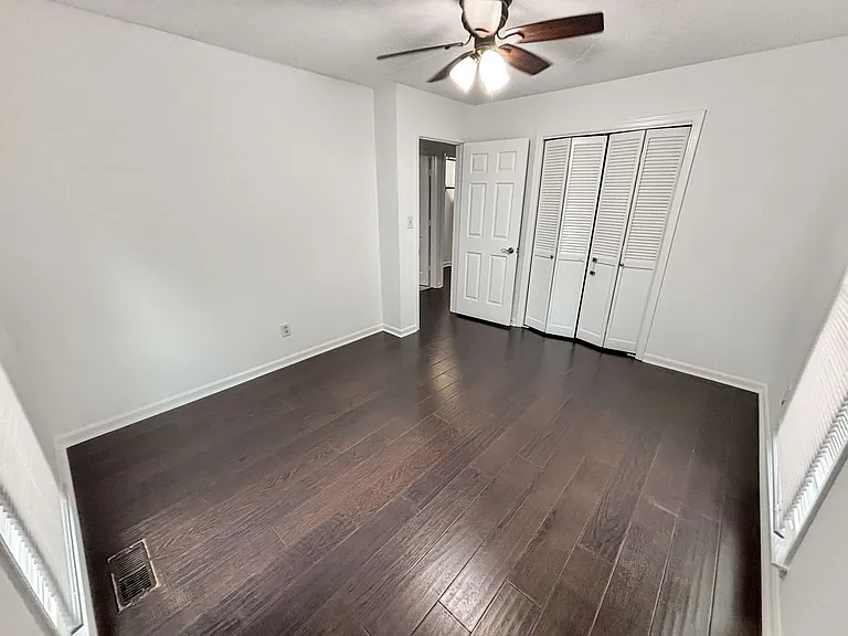 2407 Josh Ct SW — Photo 18