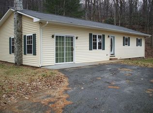 138 Atwood St, Sparta, NC 28675
