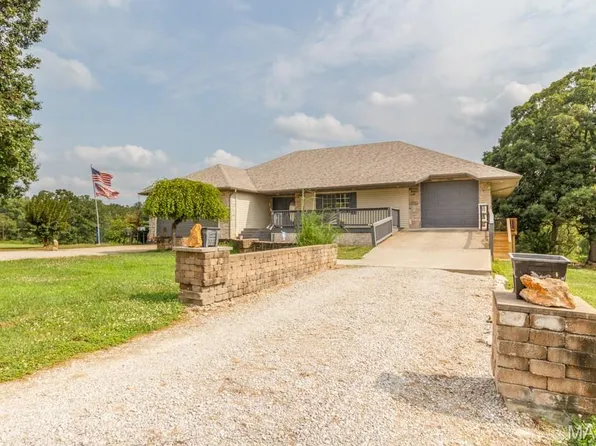 13750 Grouse Ln, Lebanon, MO 65536