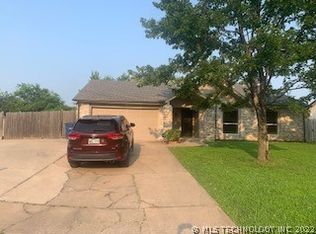 3211 S 102nd East Ave, Tulsa, OK 74146