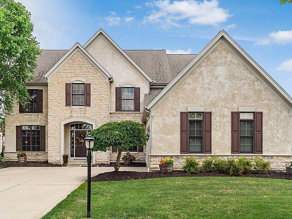 2nd image of 4541 Hickory Rock Dr