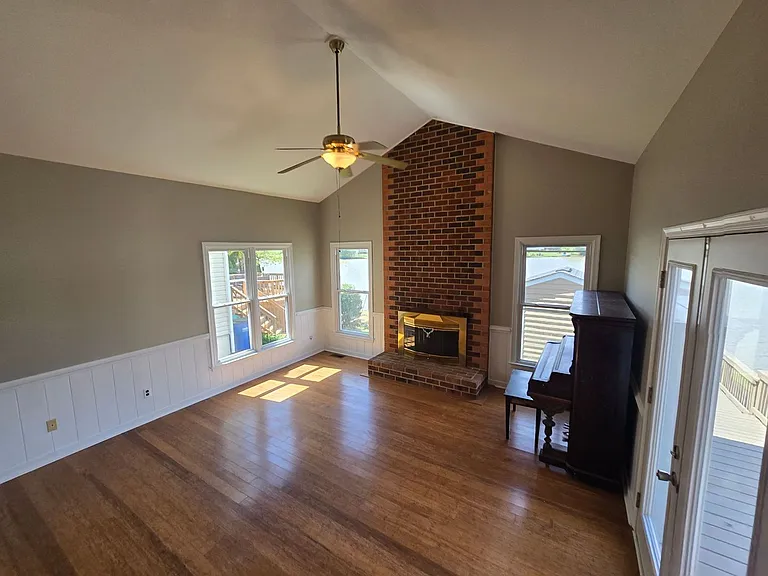 14708 Midship Woods Ct — Photo 10