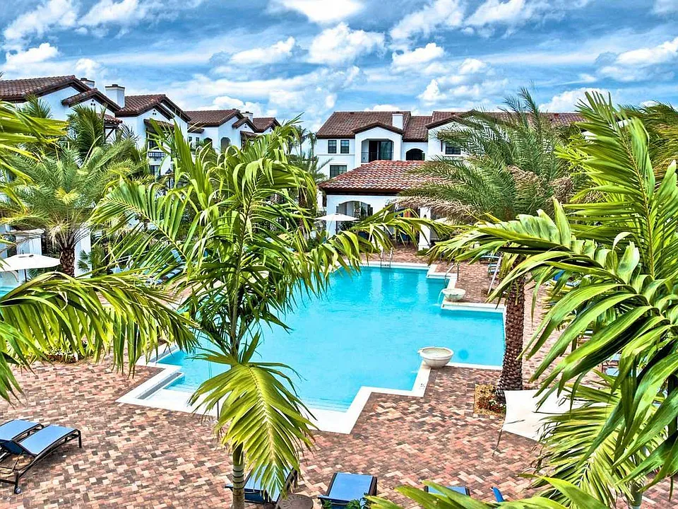 Atlantico at Tuscany