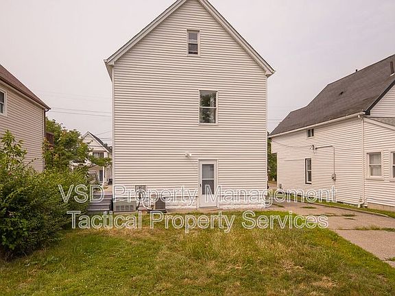 4th image of 4409 Bucyrus Ave #Up