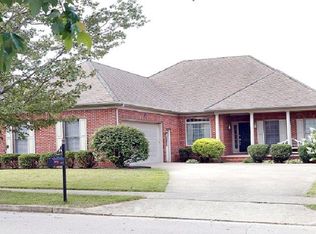 3213 Ridgecane Rd, Lexington, KY 40513