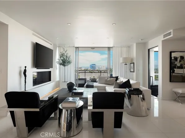 8085 Scholarship, Irvine, CA 92612