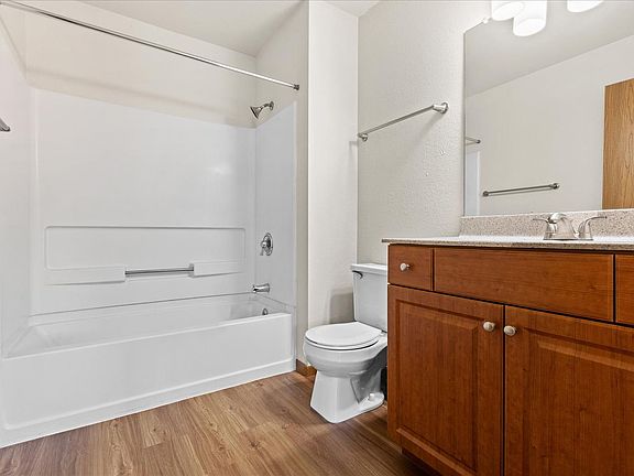 4th image of 266 & 292 Cory Ave #292-G
