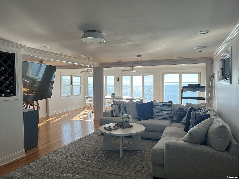 2nd image of 133 Hillside Ave