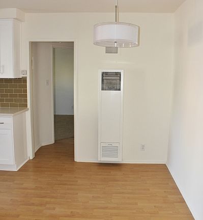 5th image of 1405 Amherst Ave APT 102