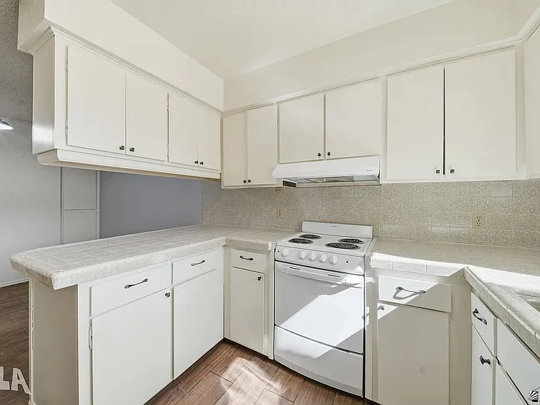 2240 S Elks Ln #18 — Photo 14