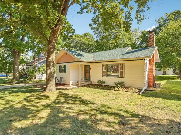 49 Stam STREET, Williams Bay, WI 53191