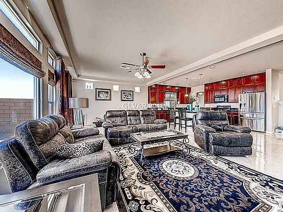 5th image of 9610 Stoney Mesa Ct