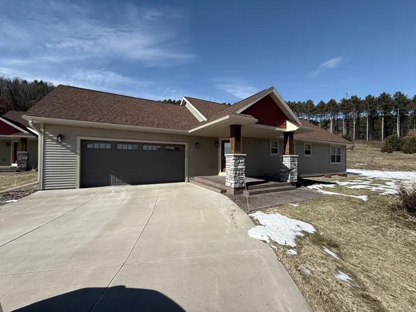 1850 Luke Place, Chippewa Falls, WI 54729