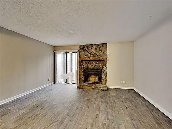 4th image of 3846 Moran Way #6