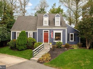 11688 Stockbridge Ln, Reston, VA 20194