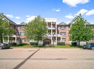 5406 2nd Ave UNIT 2A, Kenosha, WI 53140