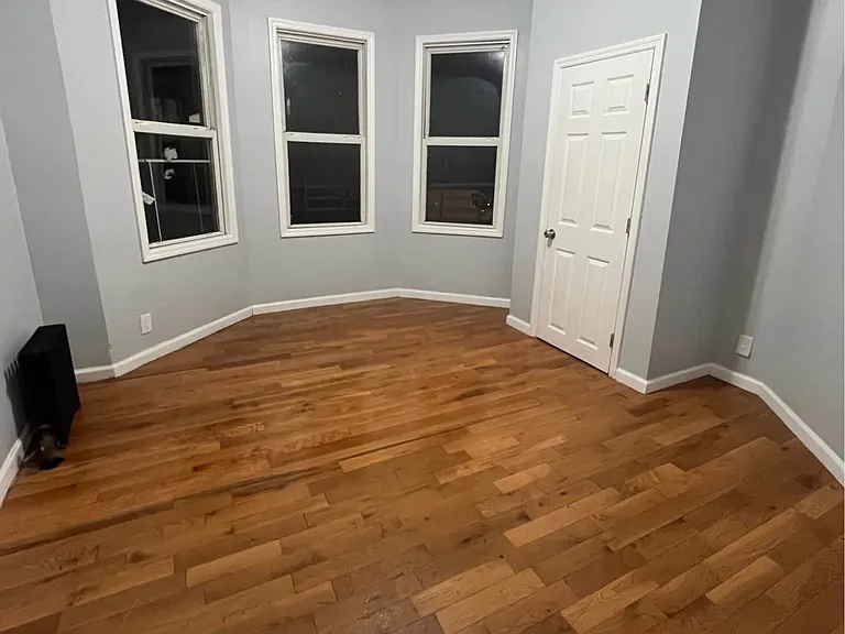 116 22nd St #2L — Photo 5