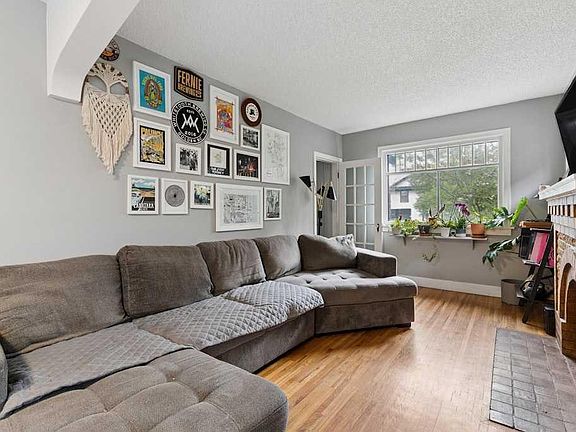 5th image of 2115 14th St SW