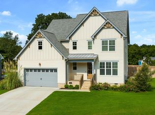 8698 Woodbury Acre Ct, Harrison, TN 37341