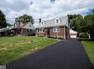 425 E Rively Ave, Aldan, PA 19018