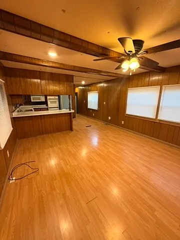 2001 Eagles Way — Photo 31