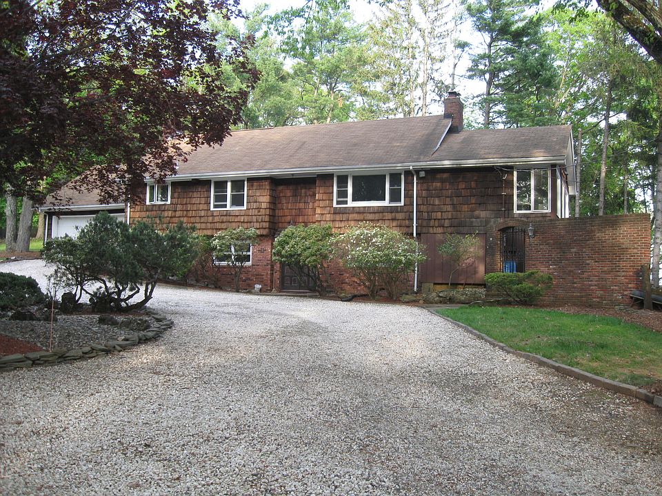 Circular drive to front door