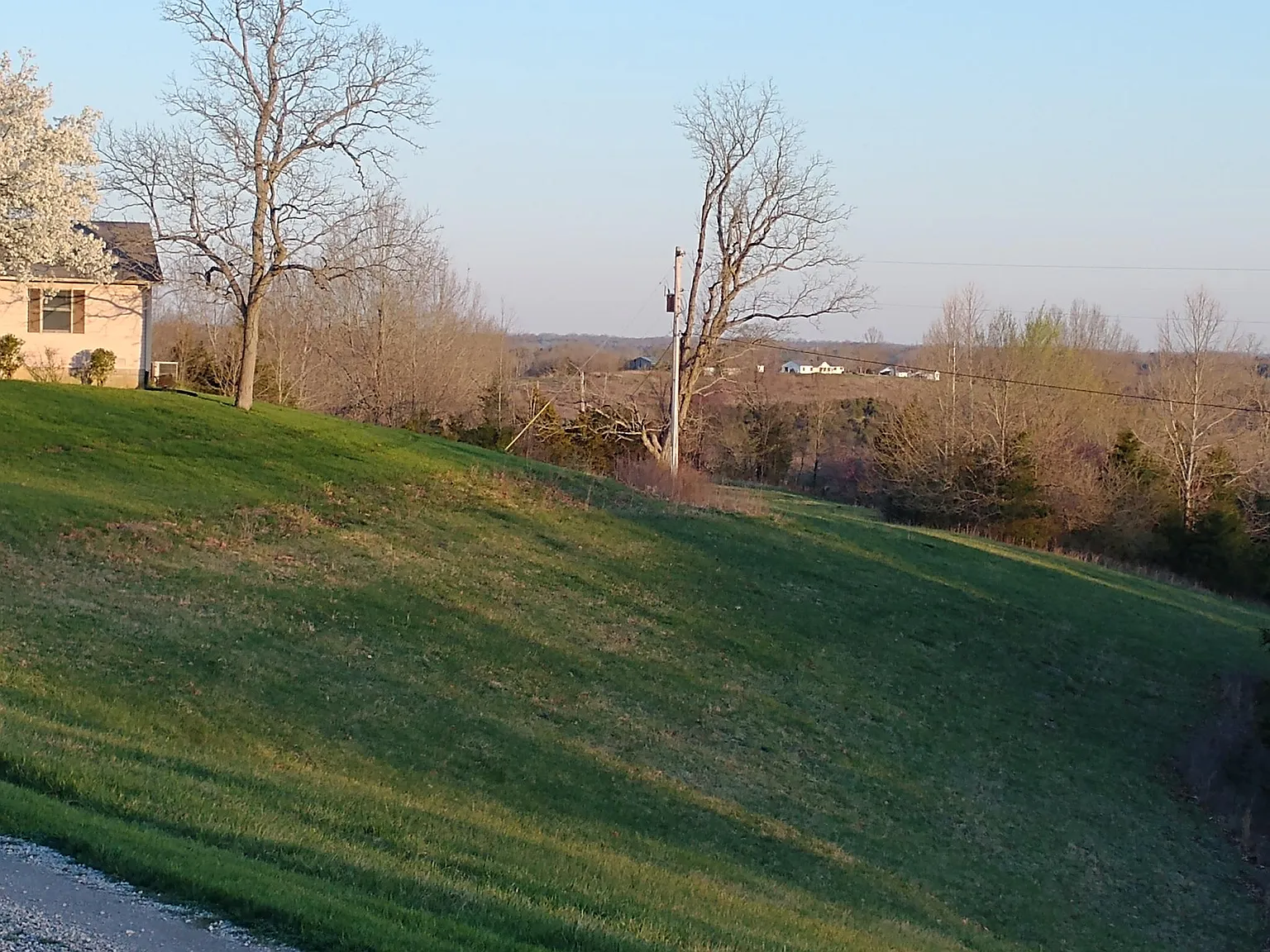 3 bed, 1700 sqft, $1,400 — Photo 3