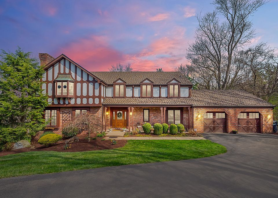 1st image of 279 Trotwood Dr