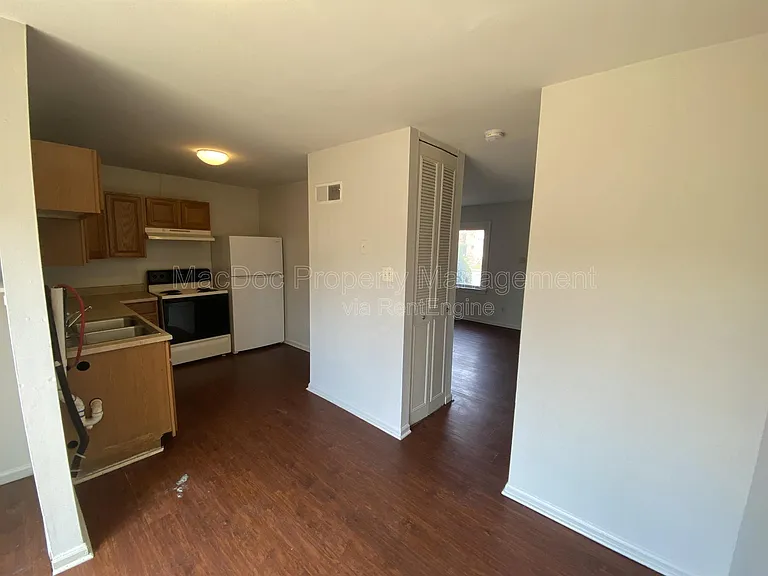 110 Hughey Ct — Photo 4