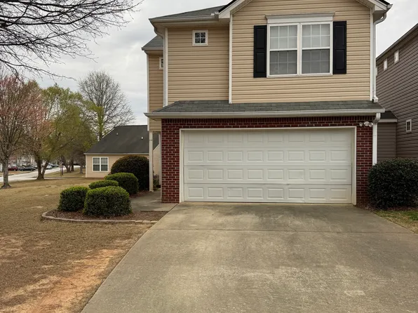 210 Lakebirch Dr, Covington, GA 30016