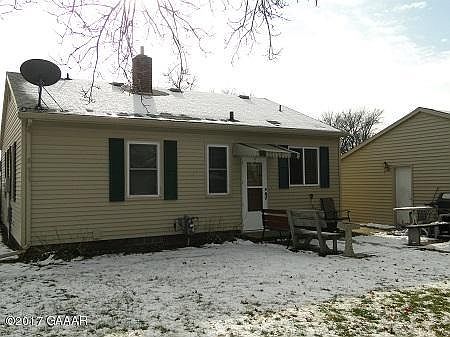 2nd image of 504 E Broadway St