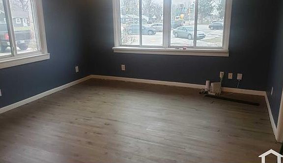 4th image of 2324 N Arlington Ave