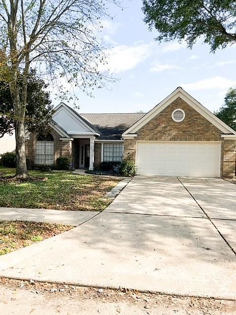 1st image of 1535 Park Briar Dr