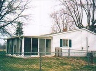 2916 Peterson Ln, Sandusky, OH 44870