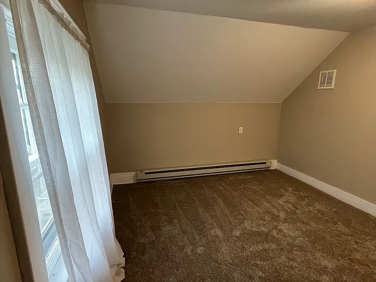 272 Norwalk Ave — Photo 57