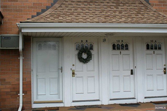 1st image of 15 Cottage St #19-9B