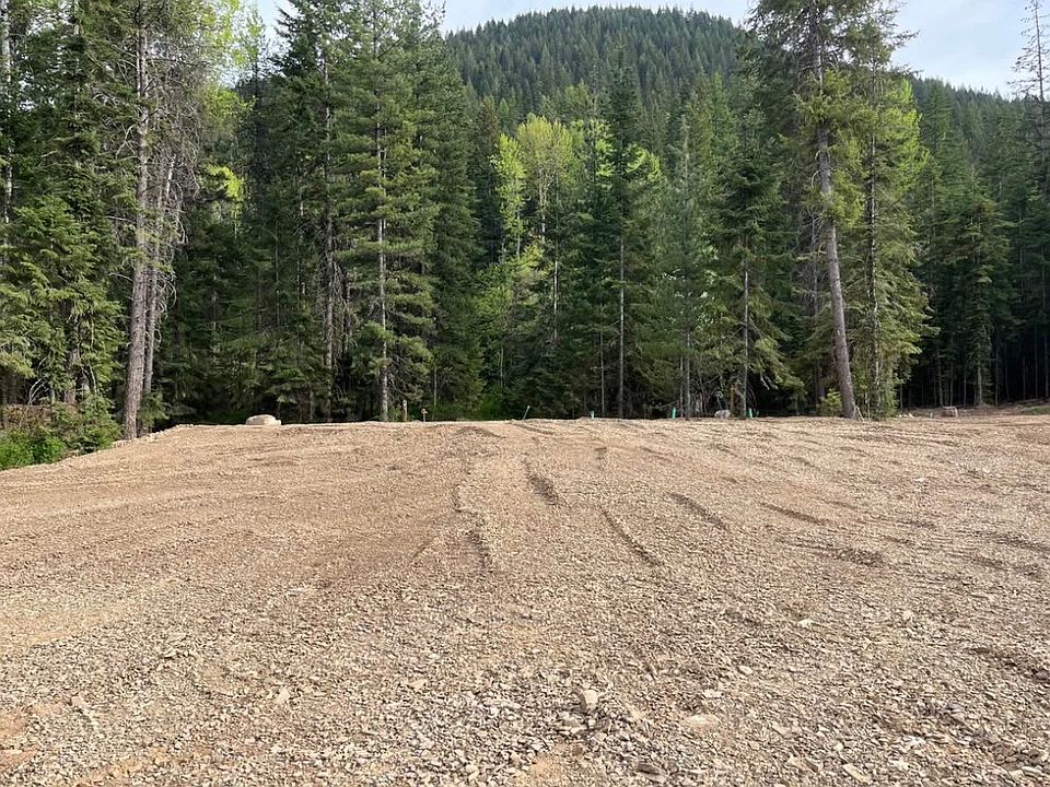 2nd image of 26 Paddock Dr