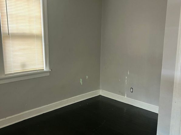 louisville-kentucky-73506356 picture