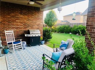 9972 Silent Hollow Dr, Fort Worth, TX 76140