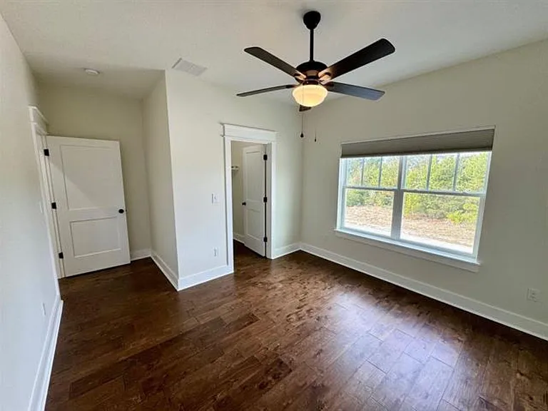 3541 Sanctuary Dr — Photo 21