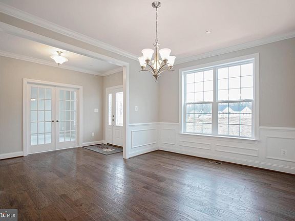 2nd image of 1312 Tongue Cove Dr