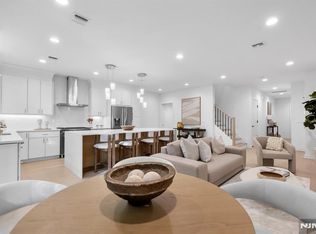 21 Fey Pl, Oradell, NJ 07649