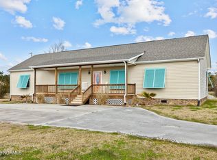 422 Broad Creek Loop Rd, Newport, NC 28570