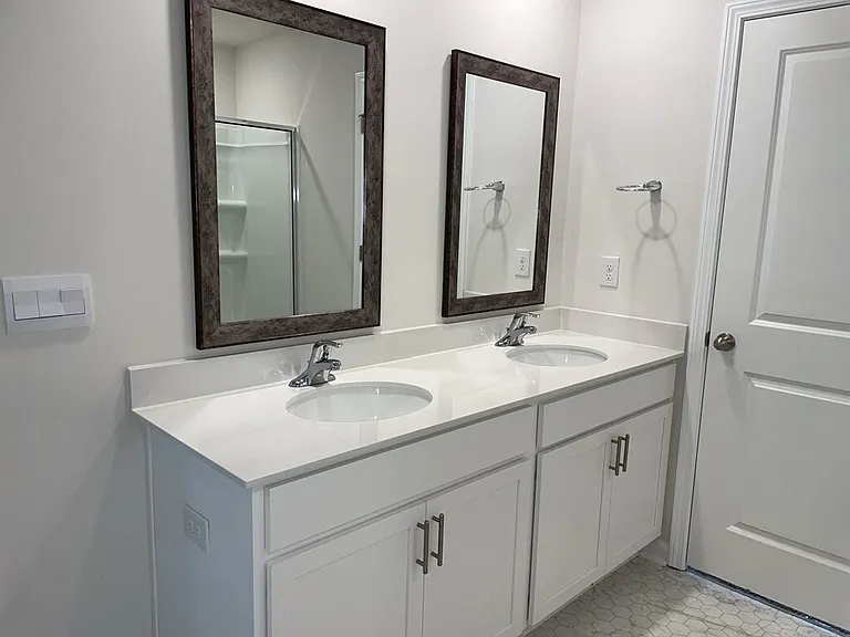 514 Gammon Ln — Photo 13