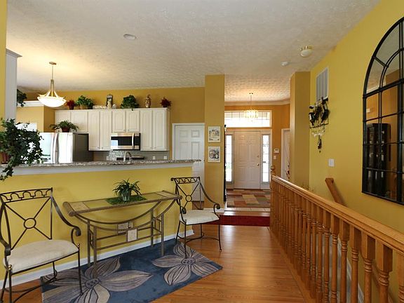 4th image of 2852 Baffin Dr