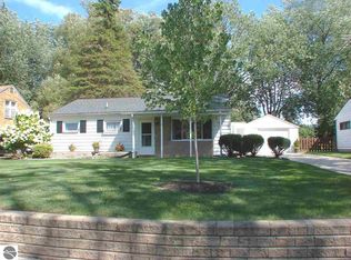 247 Rockingham Ave, Alma, MI 48801