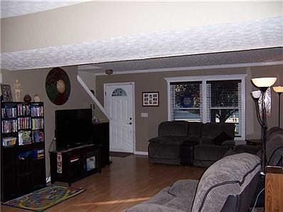 4th image of 8529 Country Meadows Dr