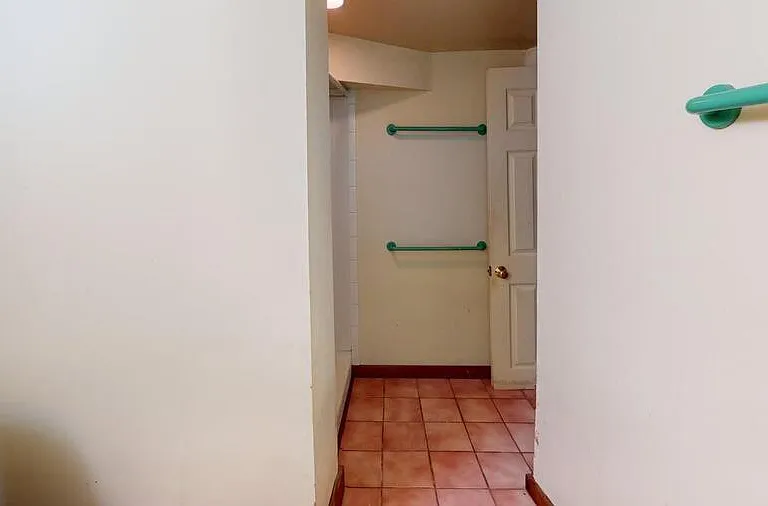 1825 Hill St #1825HIL — Photo 2